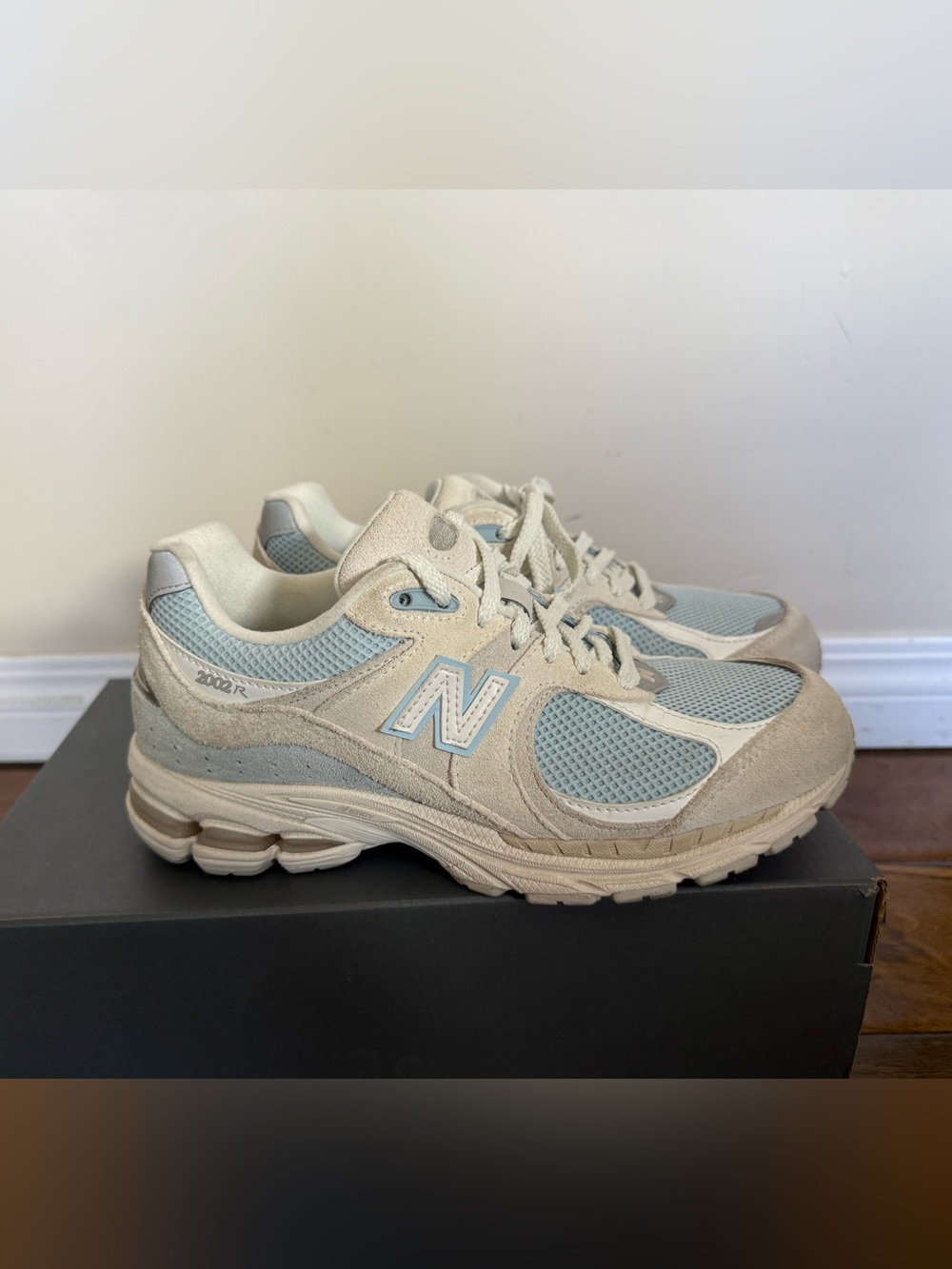 New Balance Women's Cream and Light Blue 2002R Sneakers